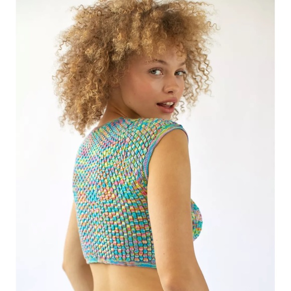 UO🌈Piper Keyhole Bubble Sweater Top in Rainbow🌈 - Picture 5 of 9